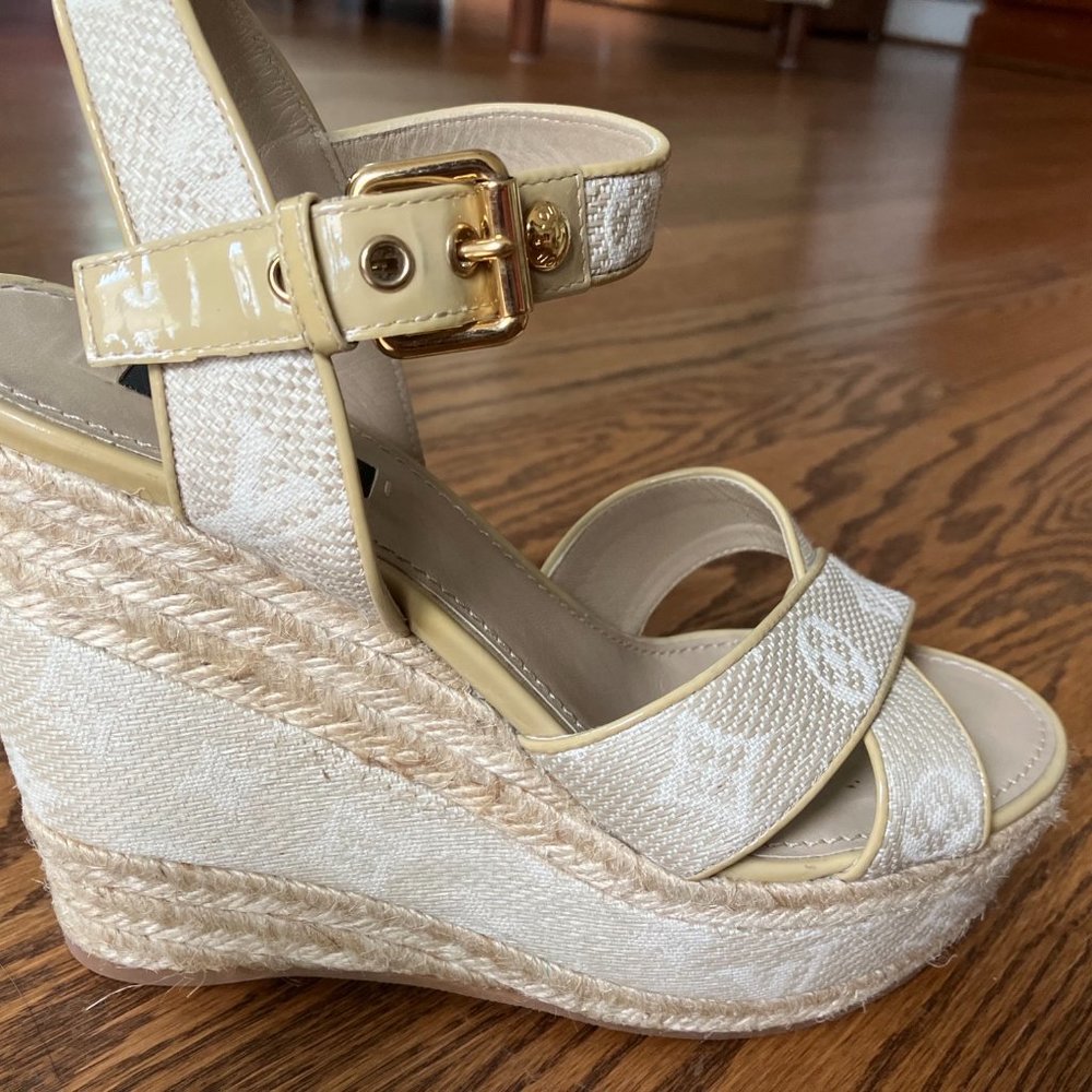 LOUIS VUITTON Canvas Monogram Nil Espadrille Wedge Sandals 38.5 Beige - Picture 5 of 9